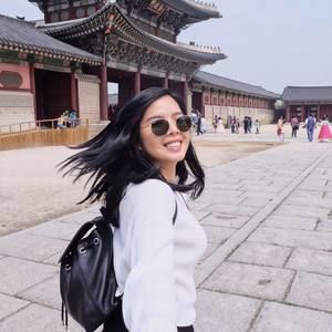 Meet your Posher, Jestin